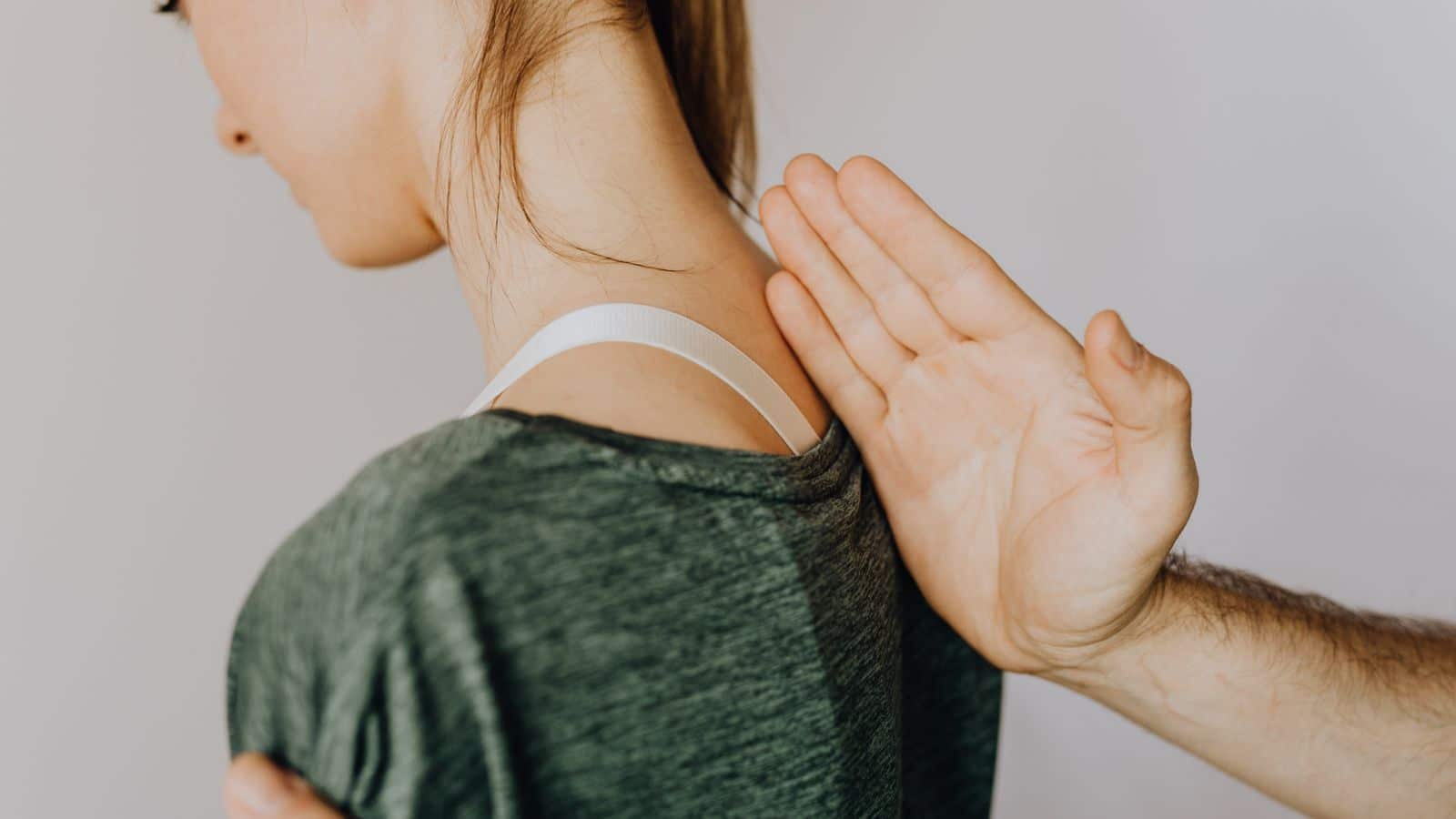 Neck Pain Treatment 1 neck pain treatment at The Spine and Wellness Center in Coral Springs, FL